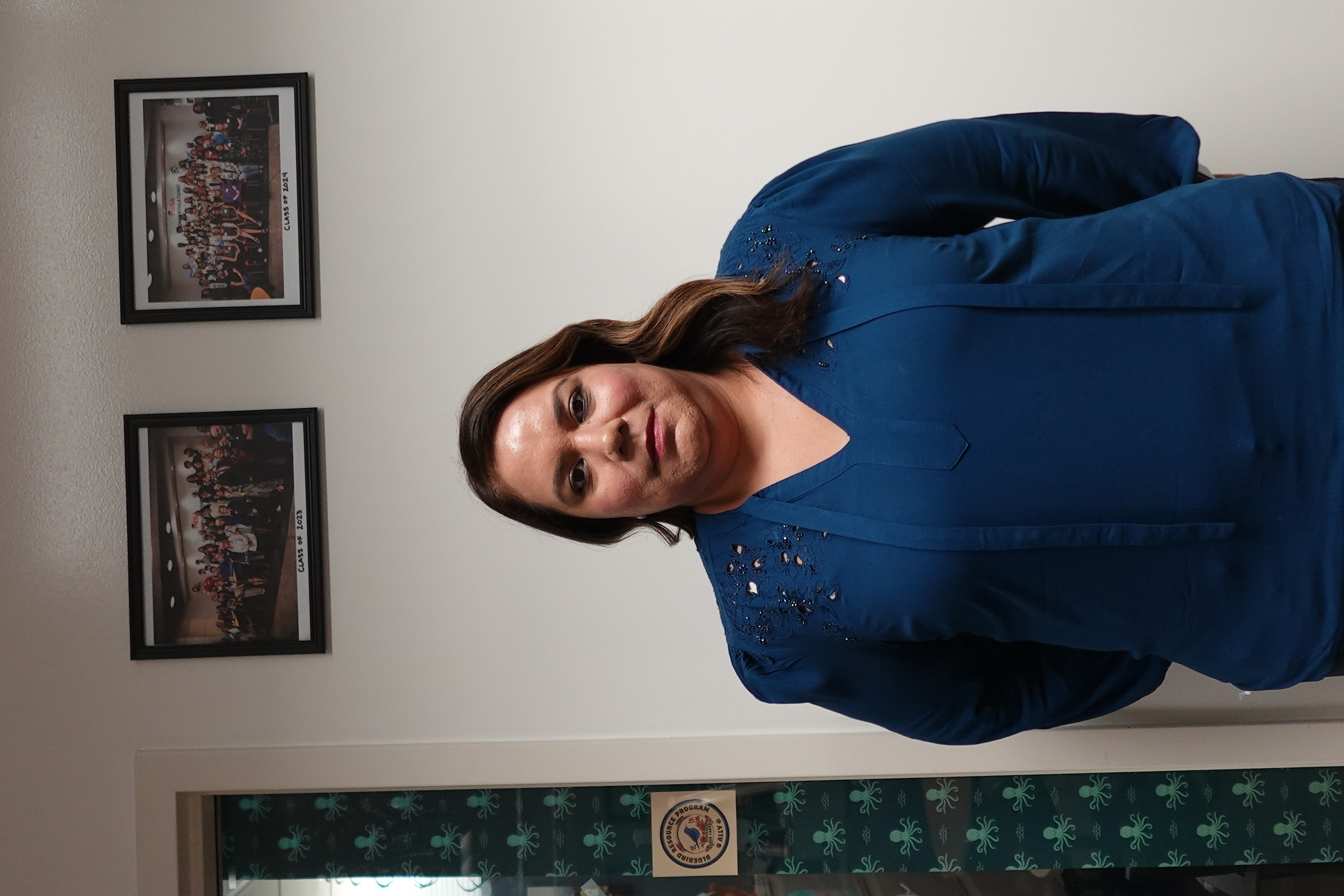 jennifer contact photo