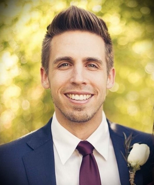 Kris Ornelas Headshot