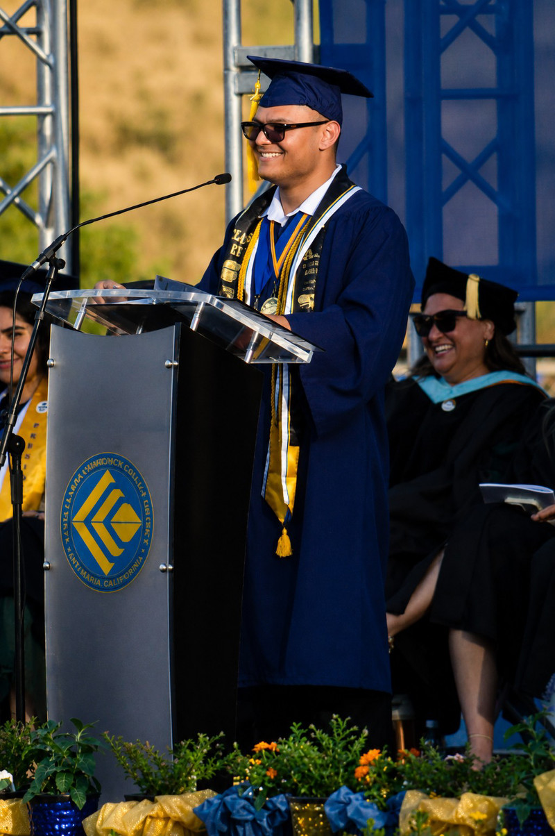 Matteo Zuleta Valedictorian 2026