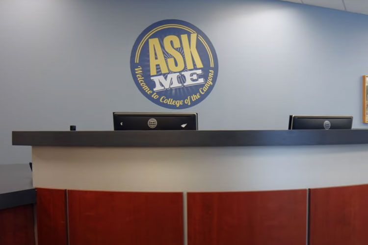 Ask Me Desk