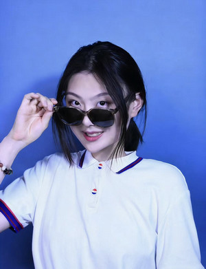 Yixuan Zhang
