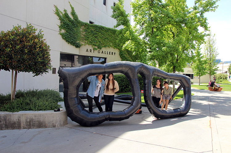 inflatable glasses