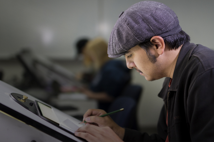 MEA  Animation student sketching in class. photo © Robin Spurs