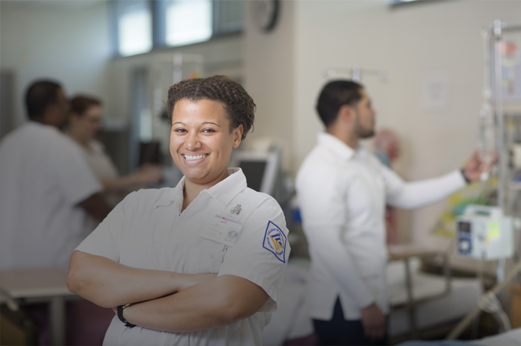 Nurses in practice lab.