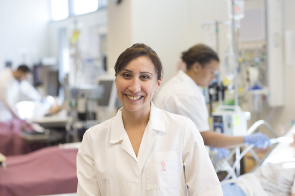 Nursing student in lab.